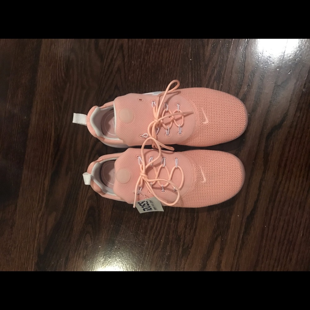 Nike | Presto Fly | Sneaker | 8 | Pink/White - Picture 5 of 6